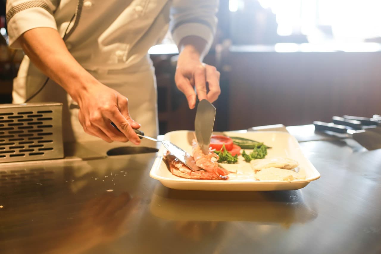restaurant, cooking, chef, kitchen, food, professional, preparation, meal, dish, appetizer, cook, lunch, plate, prepare, food preparation, restaurant, restaurant, restaurant, restaurant, cooking, cooking, cooking, cooking, cooking, chef, chef, chef, kitch